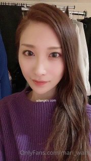 极乐鸳鸯秘书在办公室揉奶和老板视频乳头都硬了